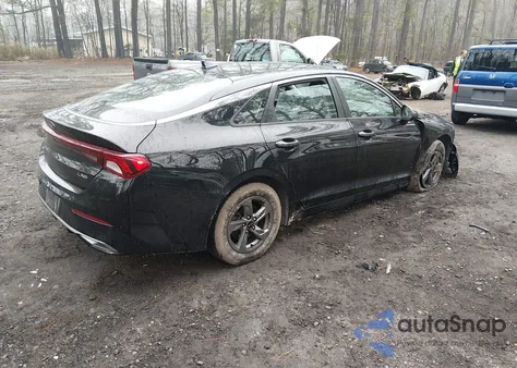 2021 Kia K5 Lxs z USA, uszkodzony, nr VIN 5XXG14J27MG044293